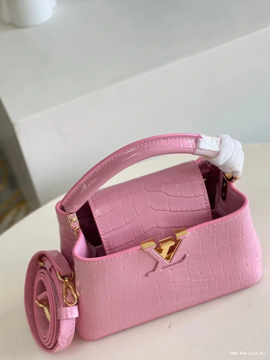 AAA Replica Ru CAPUCINES LOUIS VUITTON MINI 0820